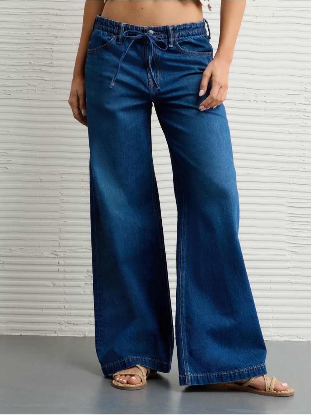 American Eagle Outfitters Ultra Wide-Leg Jeans in Deep Blue